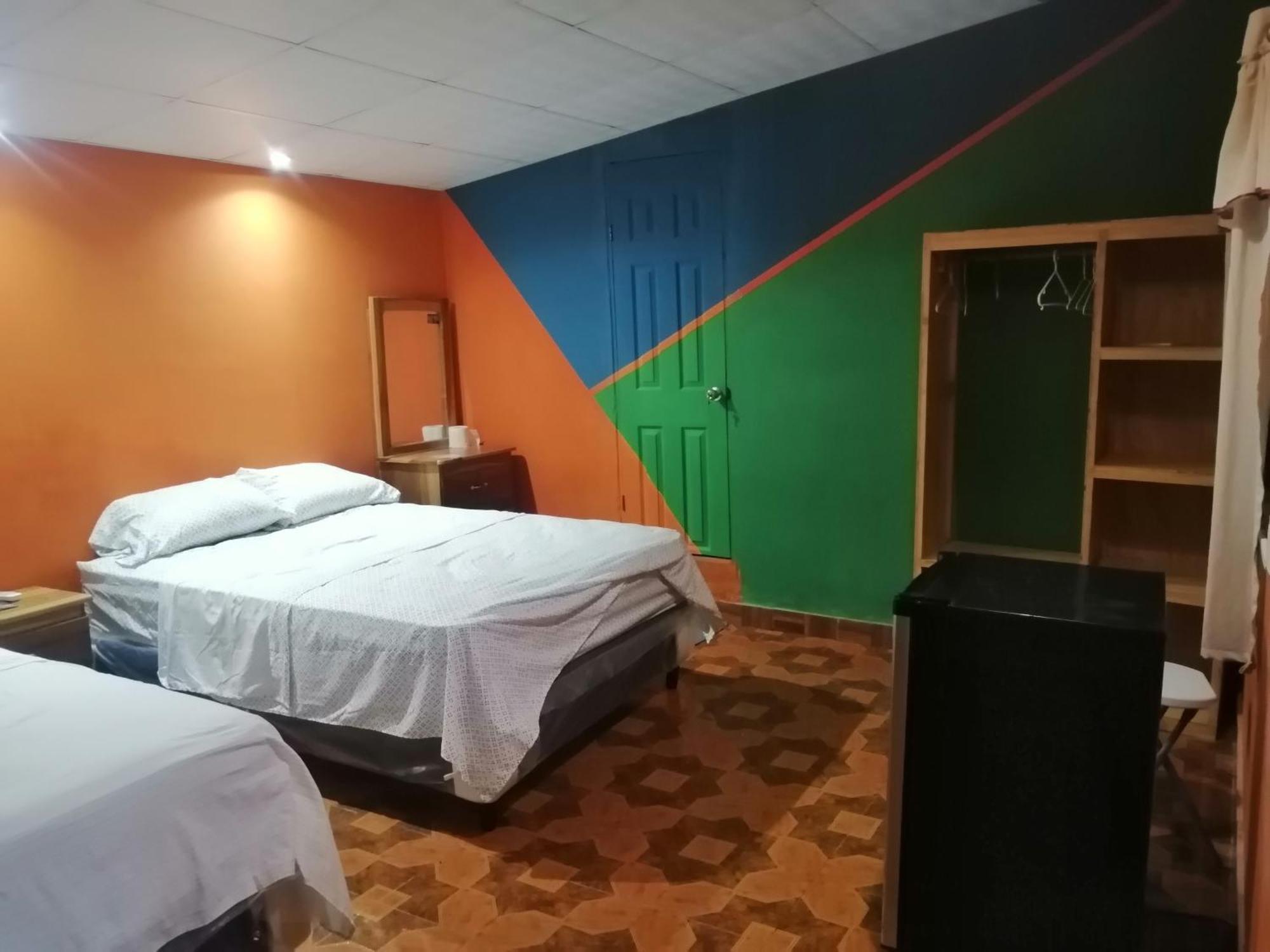 Tamanique Hostal Nina Oly الغرفة الصورة