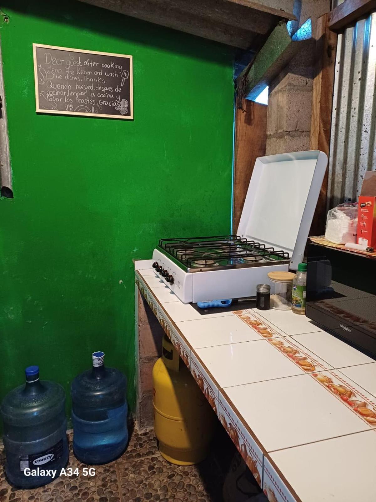 Tamanique Hostal Nina Oly المظهر الخارجي الصورة