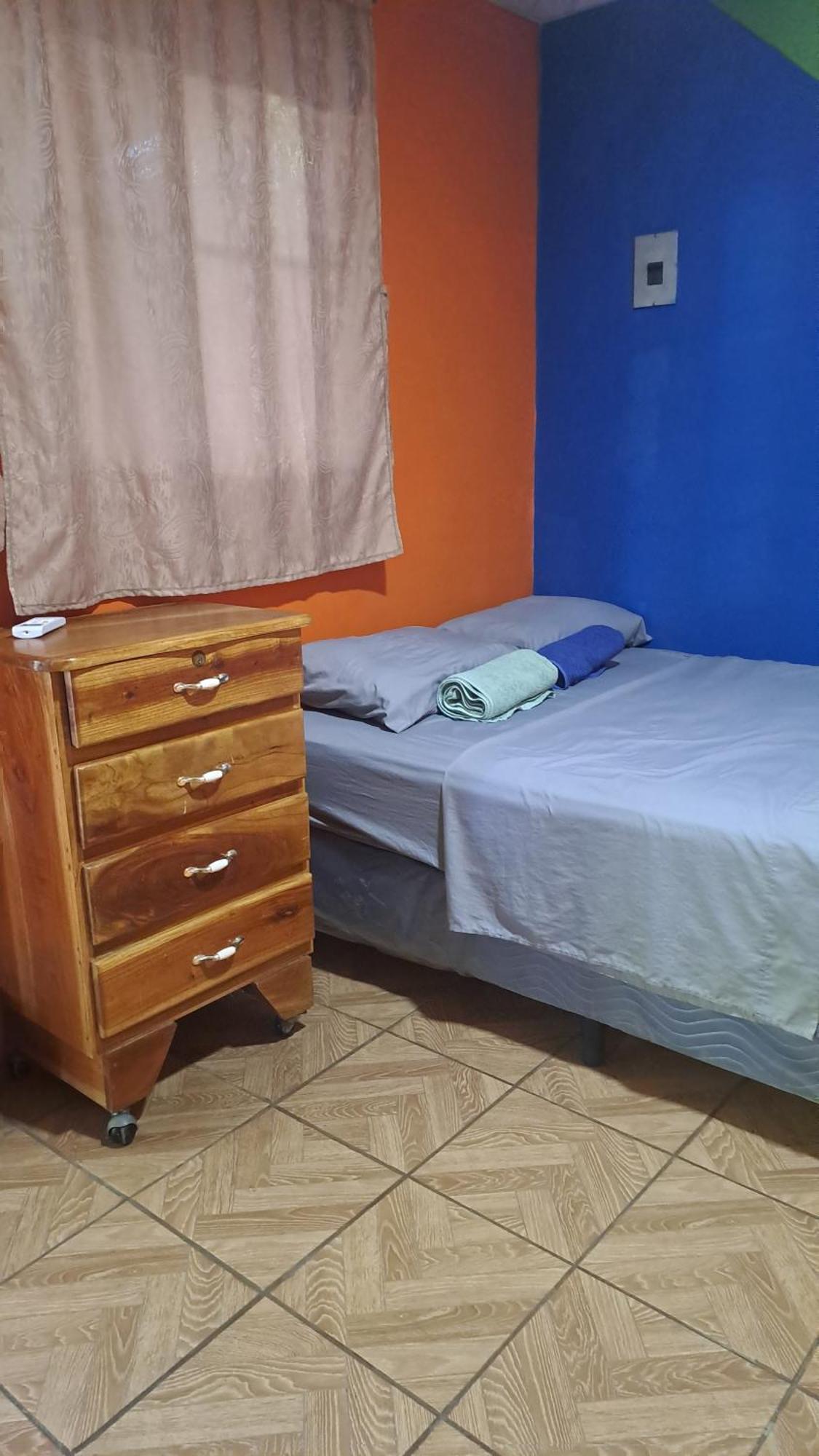 Tamanique Hostal Nina Oly الغرفة الصورة