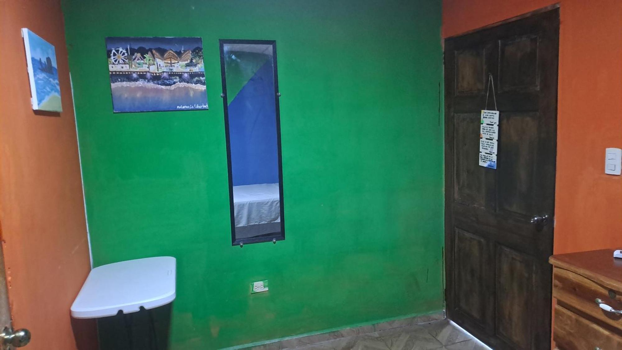 Tamanique Hostal Nina Oly الغرفة الصورة